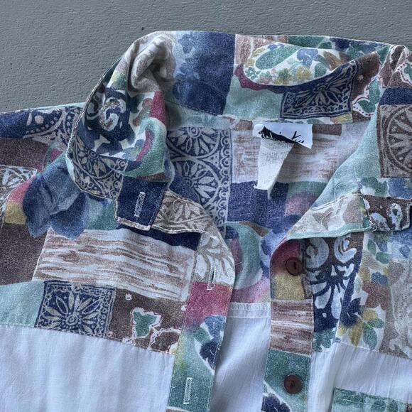 Men's White and Multi Shirt - Picture 6 of 6